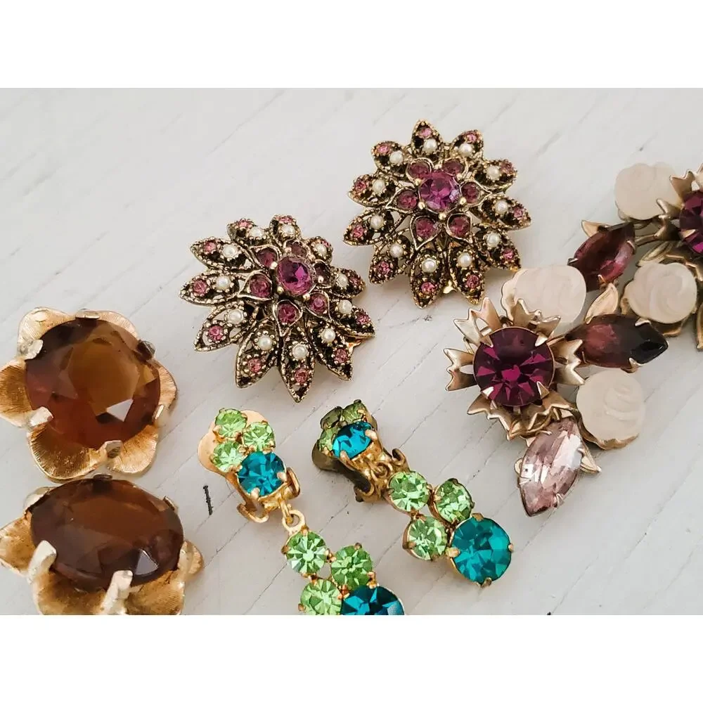 Lot of Vintage Mid Century Gorgeous Clip On Earrings